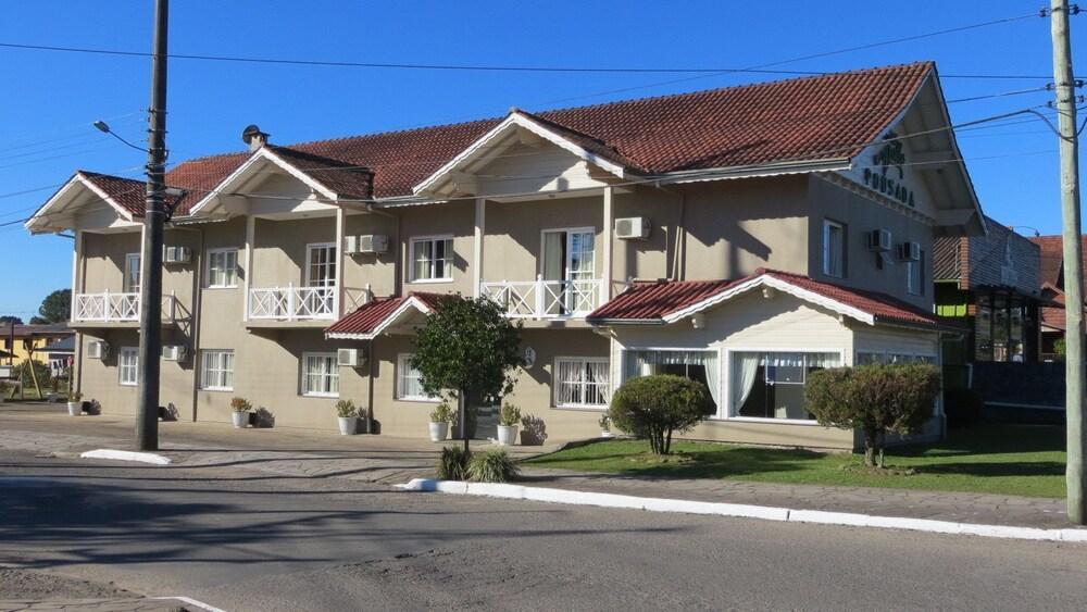 Pousada Serra Valle Hotel Gramado Exterior photo